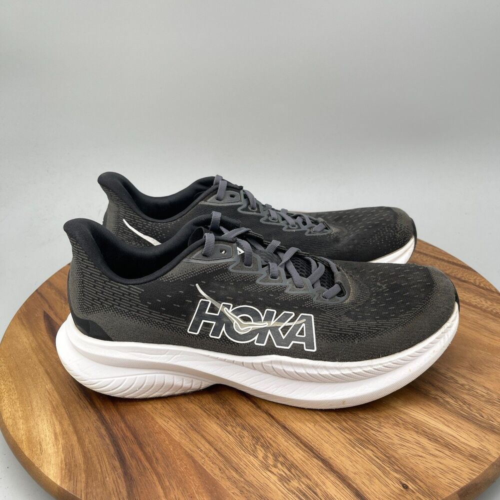 Hoka One One Mach 6 Womens Size 10.5 B Black Running Comfort Walking Gym Sneaker